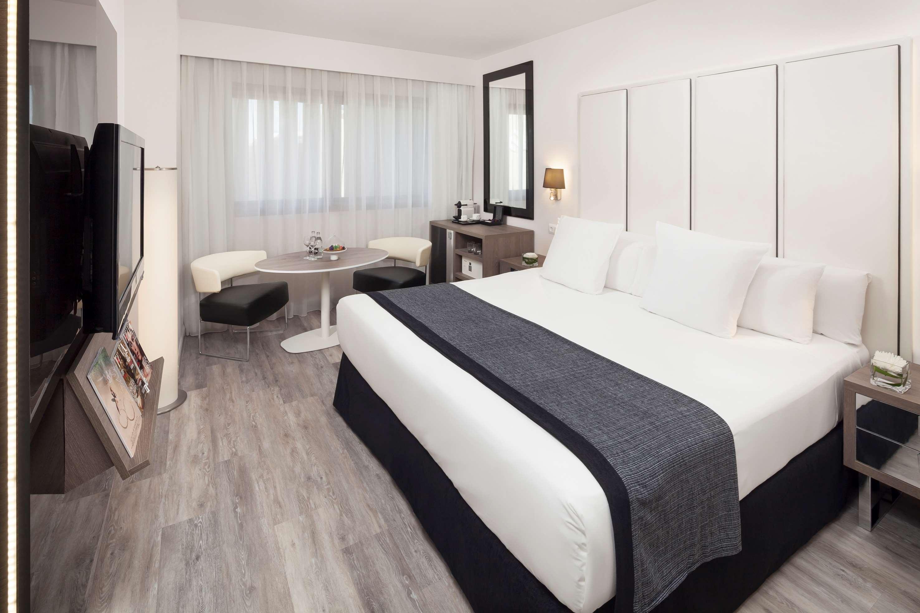 Hotel Melia Lebreros Sewilla Zewnętrze zdjęcie