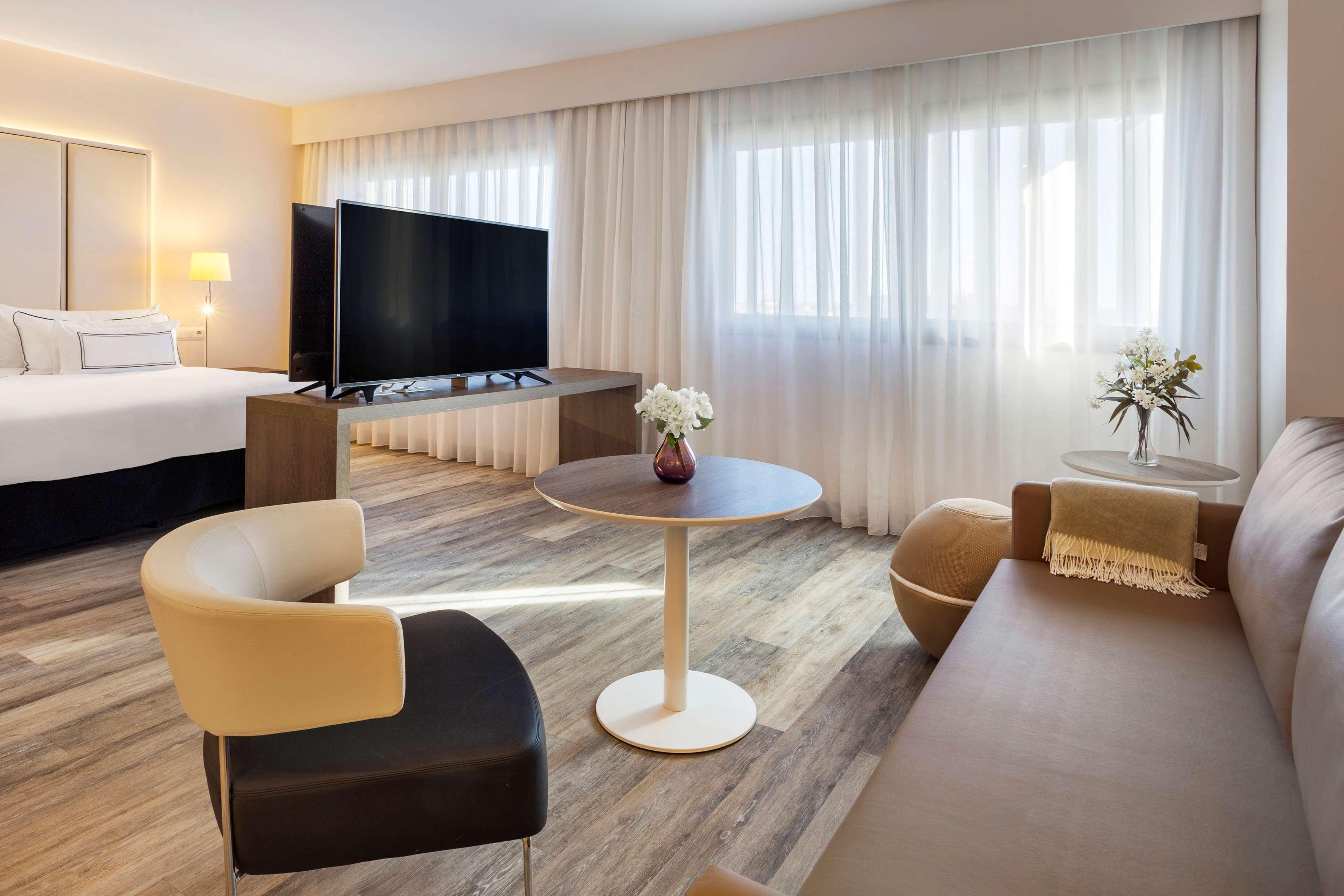 Hotel Melia Lebreros Sewilla Zewnętrze zdjęcie